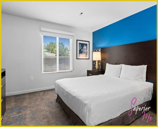 WorldMark Tropicana Avenue